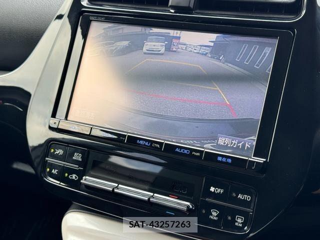Toyota PRIUS 2016-01 7980631-20
