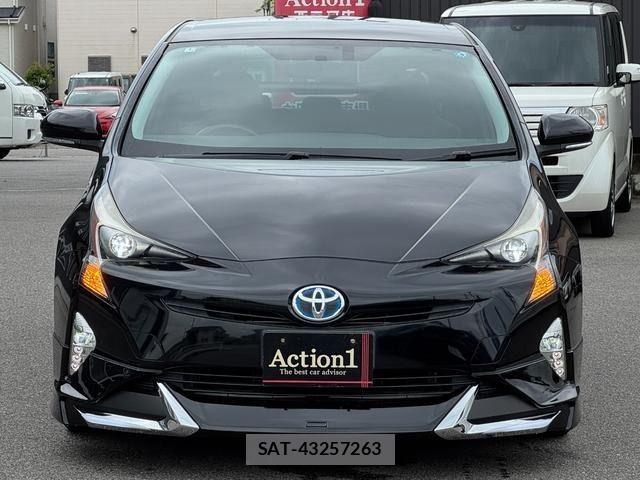 Toyota PRIUS 2016-01 7980631-2