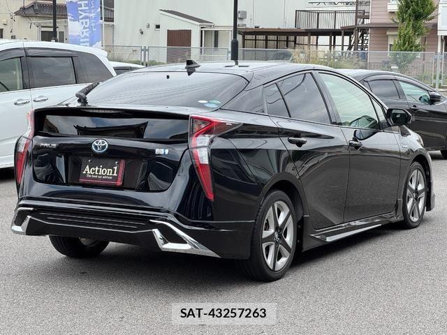 Toyota PRIUS 2016-01 7980631-5