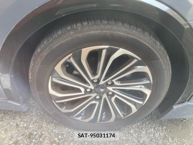 Toyota PRIUS 2024-02 7980623-13