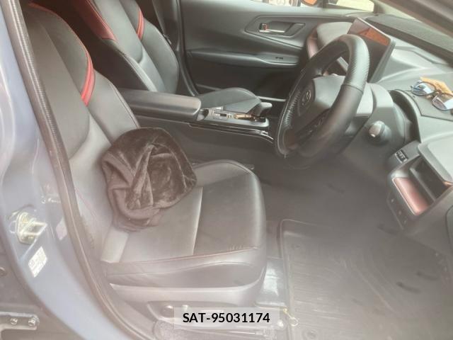 Toyota PRIUS 2024-02 7980623-14