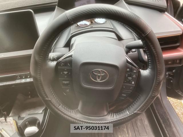 Toyota PRIUS 2024-02 7980623-15