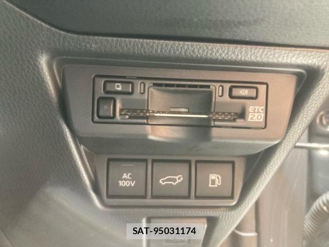 Toyota PRIUS 2024-02 7980623-21