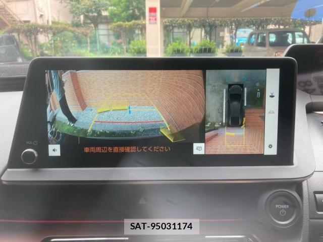 Toyota PRIUS 2024-02 7980623-24