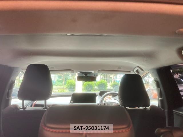 Toyota PRIUS 2024-02 7980623-8