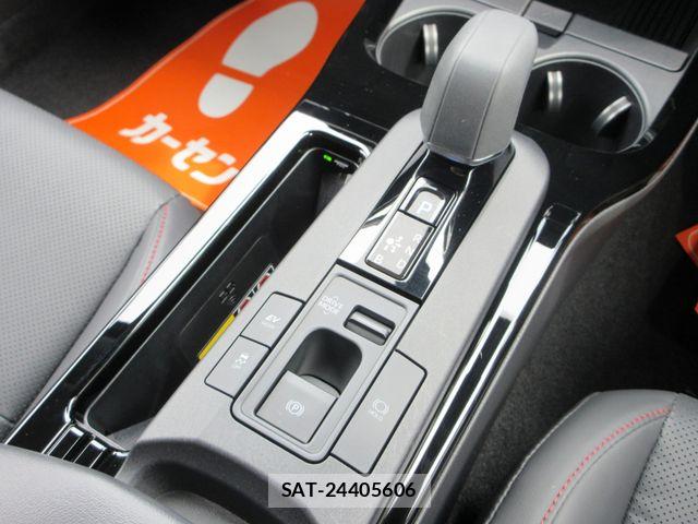 Toyota PRIUS 2023-10 7980619-20