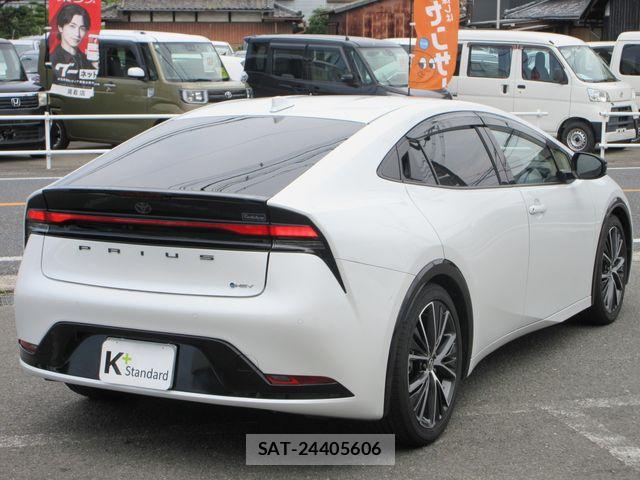Toyota PRIUS 2023-10 7980619-8