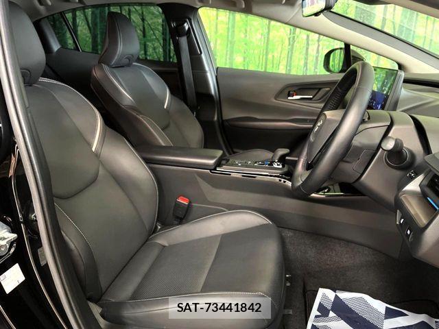 Toyota PRIUS 2023-09 7980610-15
