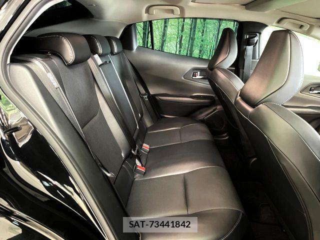 Toyota PRIUS 2023-09 7980610-16