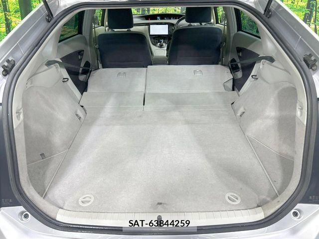 Toyota PRIUS 2011-01 7980665-9