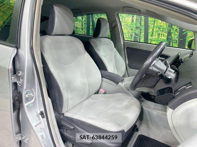Toyota PRIUS 2011-01 7980665-7