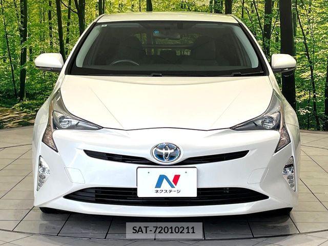 Toyota PRIUS 2016-05 7980634-13
