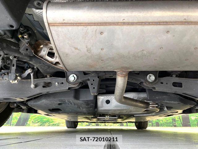 Toyota PRIUS 2016-05 7980634-18