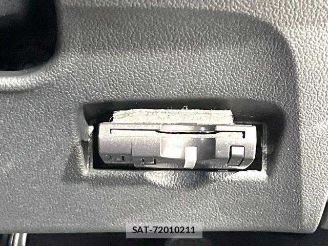 Toyota PRIUS 2016-05 7980634-4