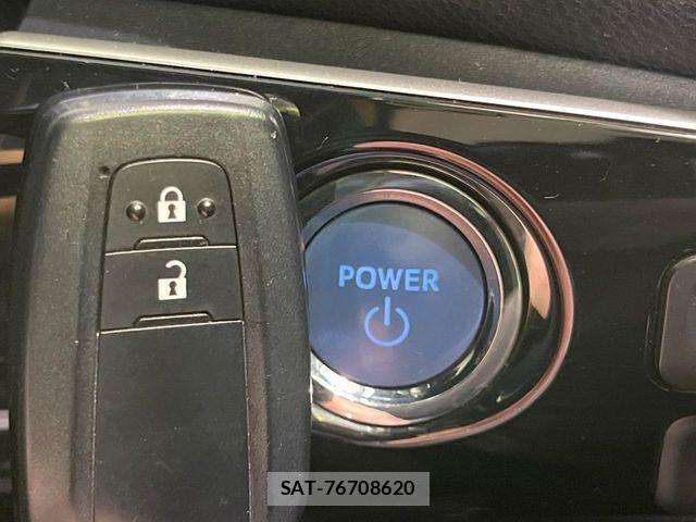 Toyota PRIUS 2017-09 7980647-6