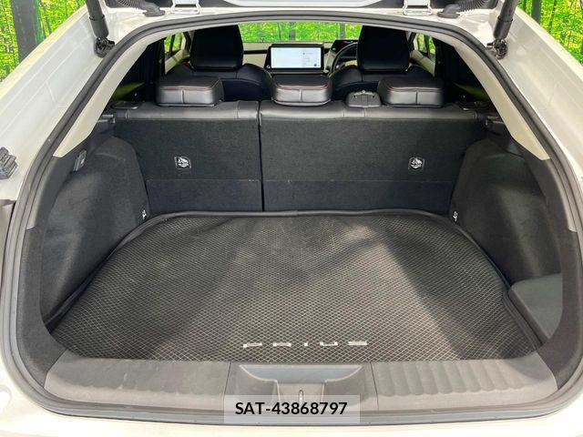 Toyota PRIUS 2023-08 7980612-9
