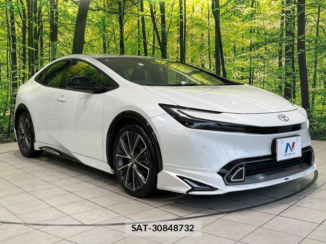 Toyota PRIUS 2023-05 7980611-15