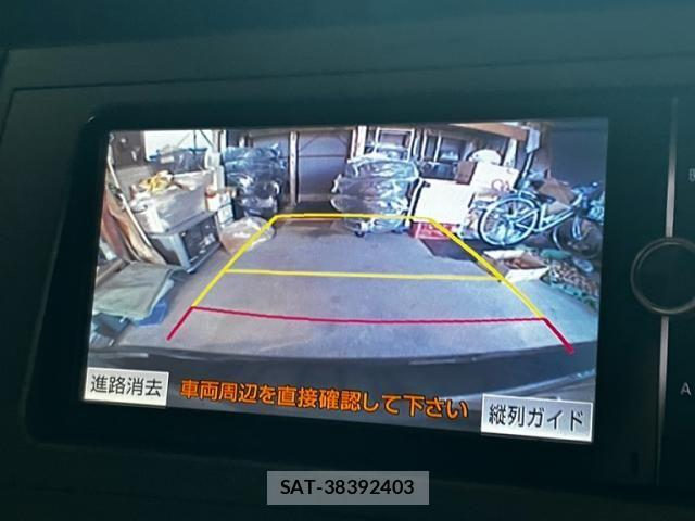 Toyota PRIUS 2014-03 7980687-12