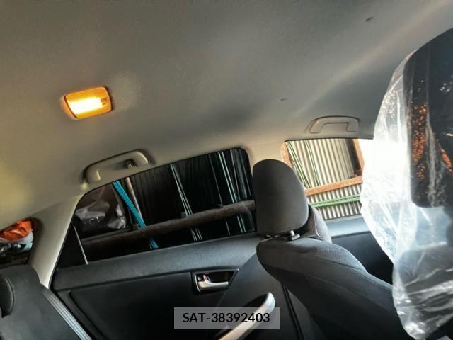 Toyota PRIUS 2014-03 7980687-16
