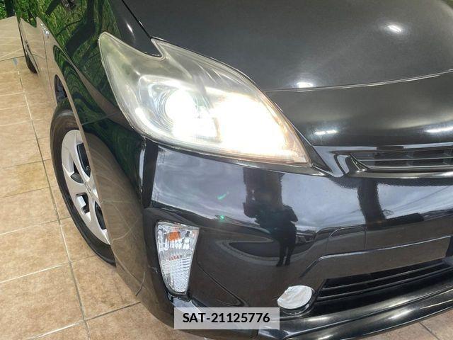 Toyota PRIUS 2013-06 7980657-11
