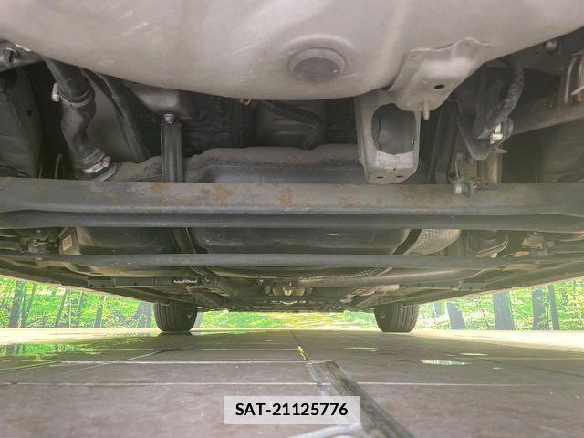 Toyota PRIUS 2013-06 7980657-18
