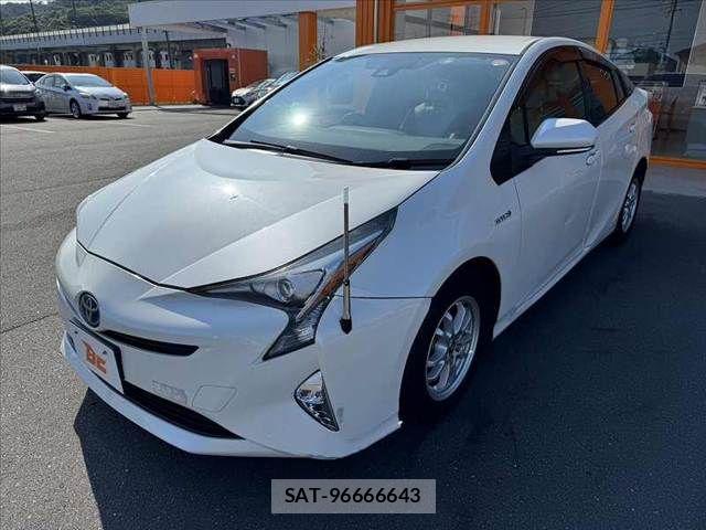 Toyota PRIUS 2016-07 7980670-9