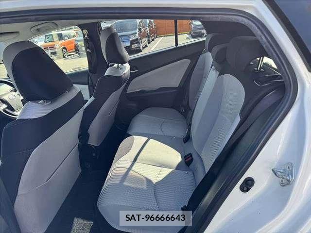 Toyota PRIUS 2016-07 7980670-18