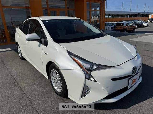 Toyota PRIUS 2016-07 7980670-7