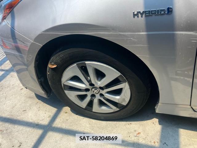 Toyota PRIUS 2017-01 7980669-7
