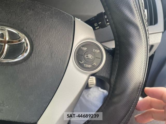 Toyota PRIUS 2010-10 7980695-15