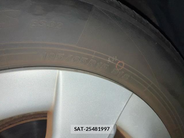 Toyota PRIUS 2009-07 7980692-11