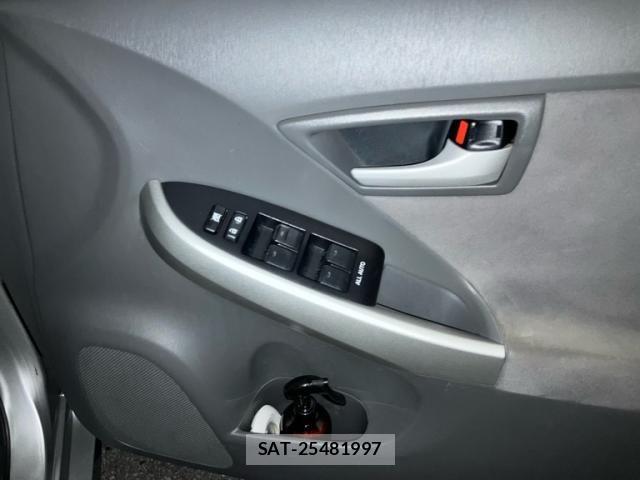 Toyota PRIUS 2009-07 7980692-12