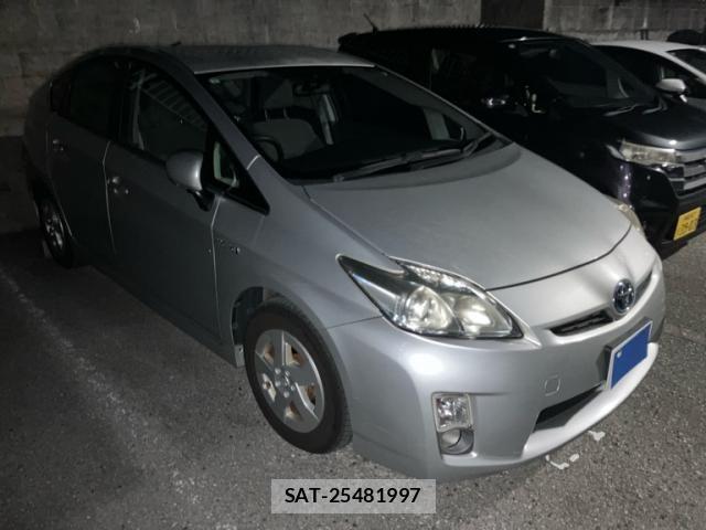 Toyota PRIUS 2009-07 7980692-1