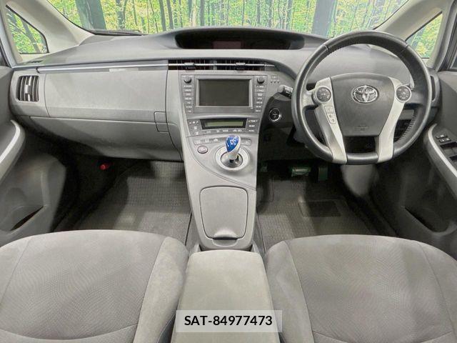 Toyota PRIUS 2011-10 7980668-1