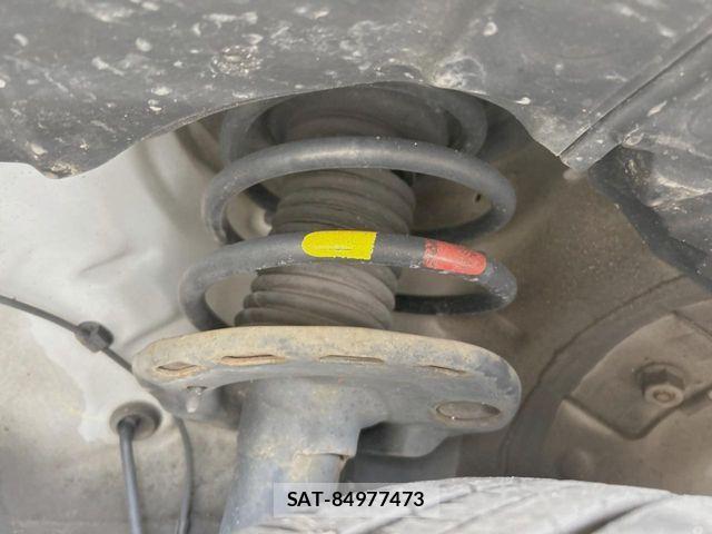 Toyota PRIUS 2011-10 7980668-19