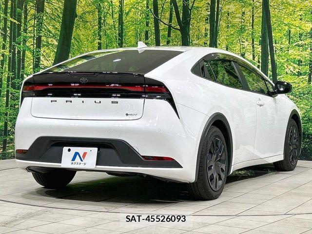 Toyota PRIUS 2023-10 7980622-16