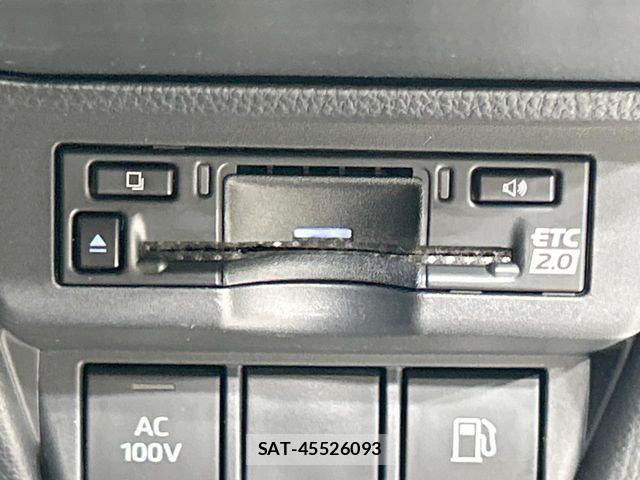 Toyota PRIUS 2023-10 7980622-6