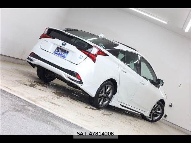 Toyota PRIUS 2021-03 7980620-11