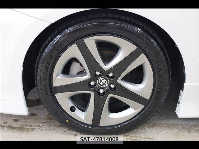 Toyota PRIUS 2021-03 7980620-13