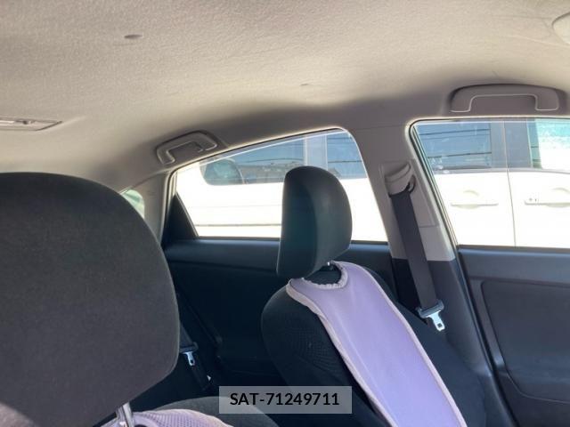 Toyota PRIUS 2013-03 7980698-9