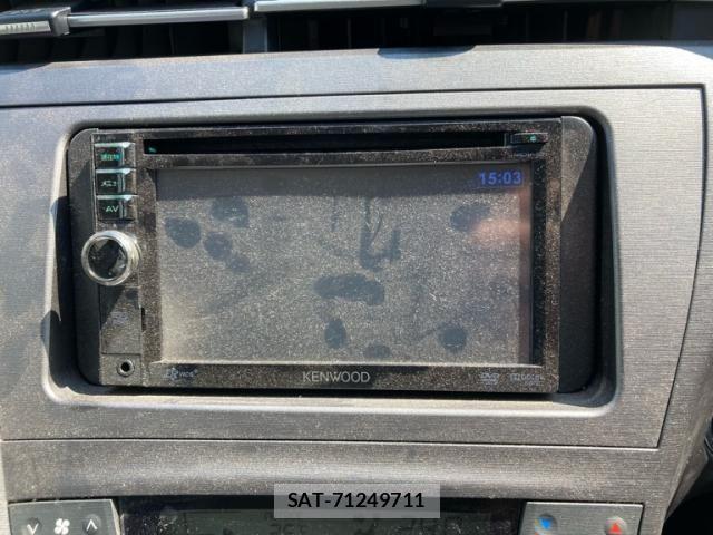 Toyota PRIUS 2013-03 7980698-13