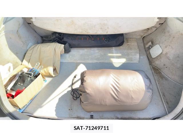 Toyota PRIUS 2013-03 7980698-16