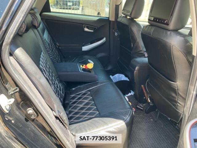 Toyota PRIUS 2013-07 7980676-14