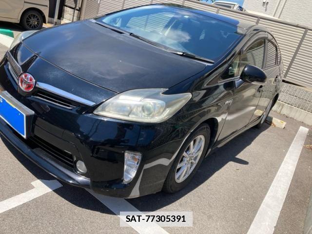Toyota PRIUS 2013-07 7980676-5