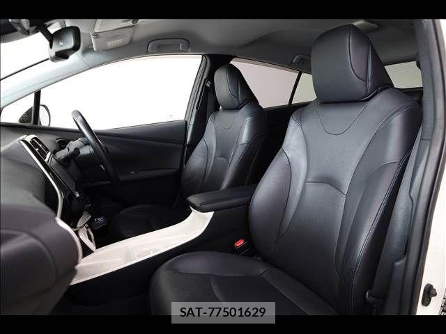 Toyota PRIUS 2016-09 7980654-17