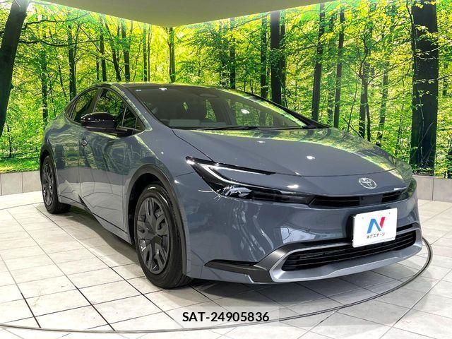 Toyota PRIUS 2023-04 7980621-15