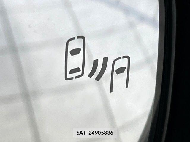 Toyota PRIUS 2023-04 7980621-5