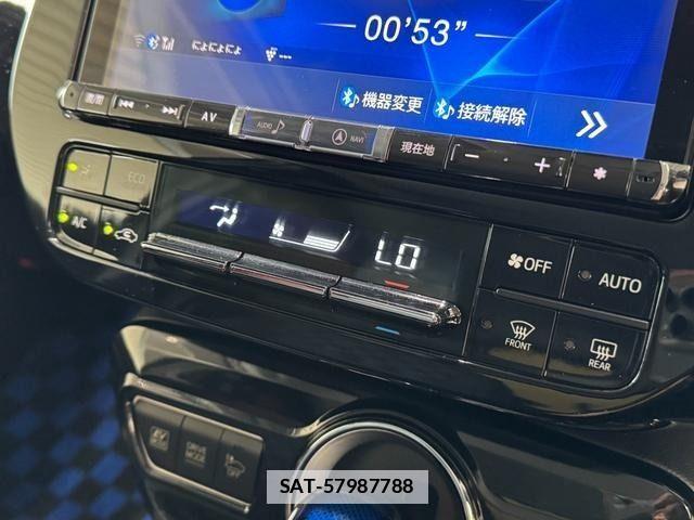 Toyota PRIUS 2016-05 7980637-16
