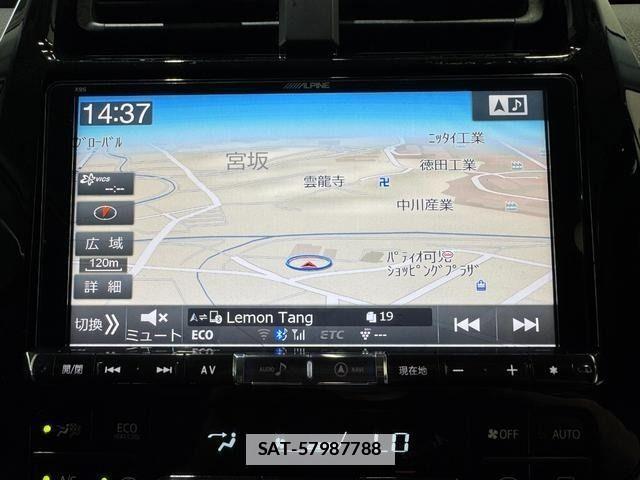 Toyota PRIUS 2016-05 7980637-18