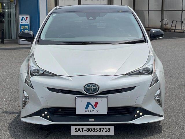 Toyota PRIUS 2018-04 7980651-14
